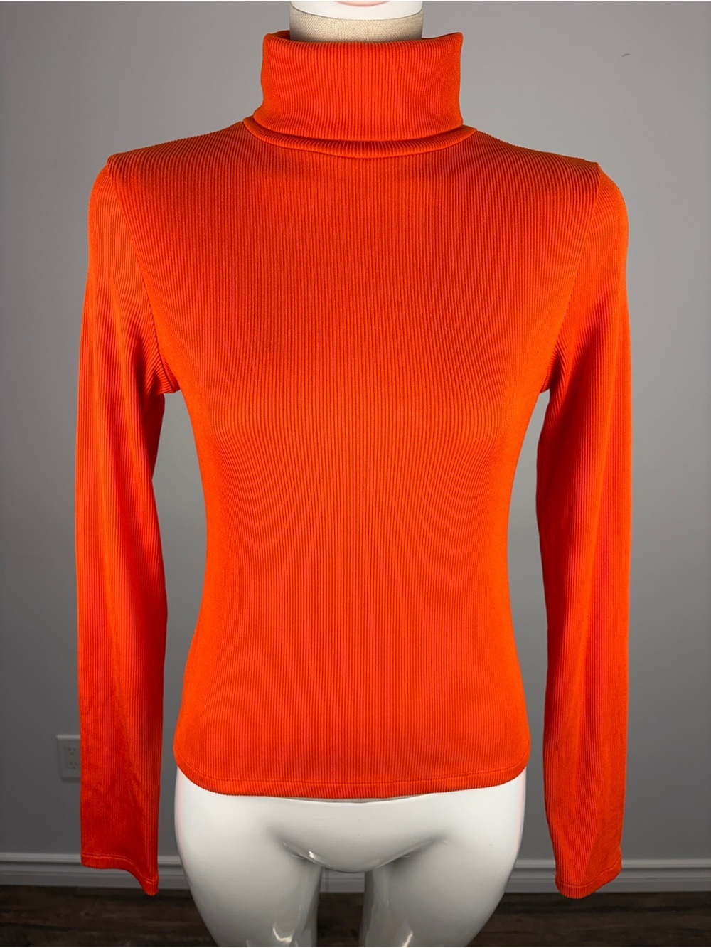 Twik par Simons Orange Ribbed Top Medium Eco Vision Collection